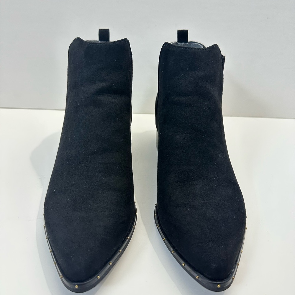 Bar lll GABBY Black Suede Ankle Boots size 6M